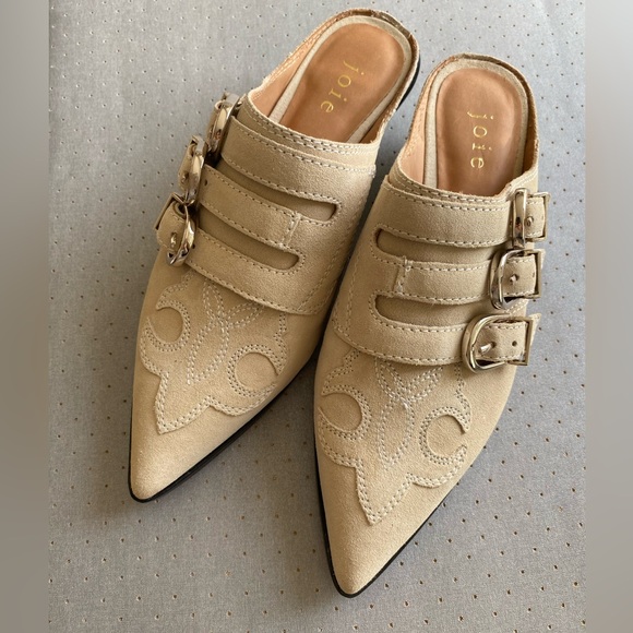 Beautiful Joie mule - Picture 2 of 5